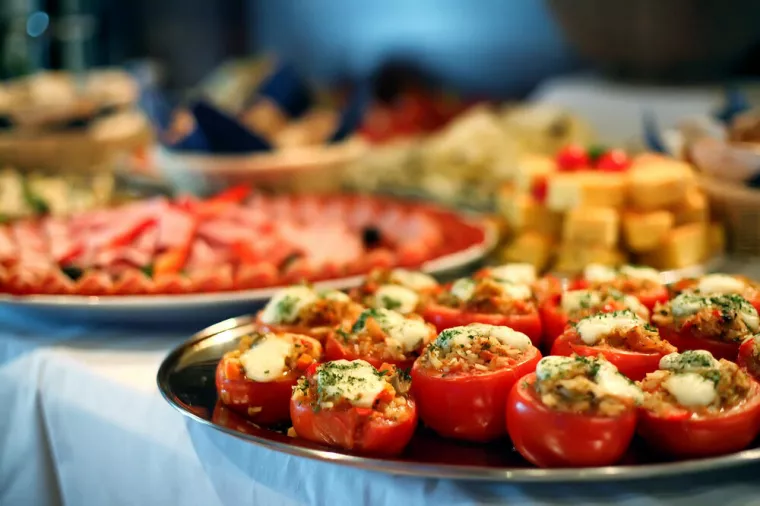 Location de restaurant pour fêter un anniversaire avec des plats raffinés, Saint-Louis, Le Clos des Lys
