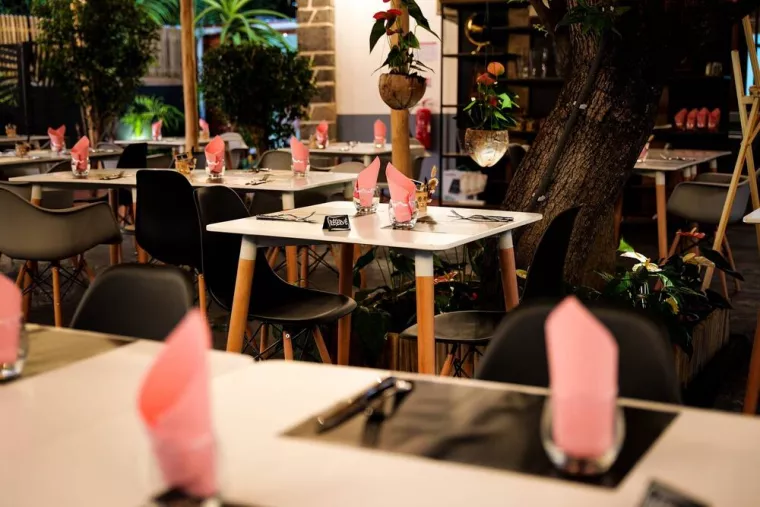 Privatiser une salle de restaurant pour un vin dinatoire à la Réunion, Saint-Louis, Le Clos des Lys